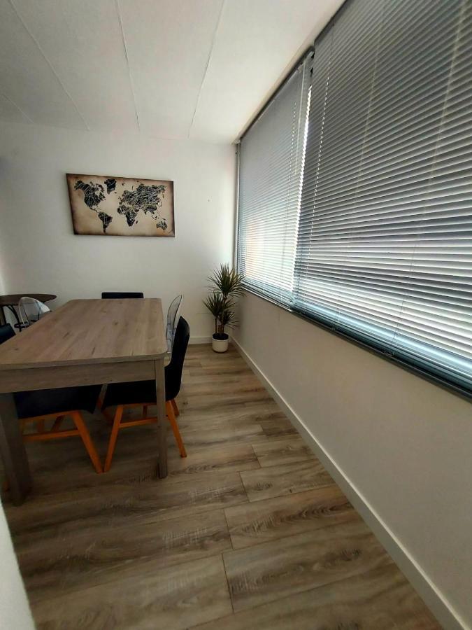 Appartement T3 Plein Centre Ville Le Lavandou Eksteriør billede